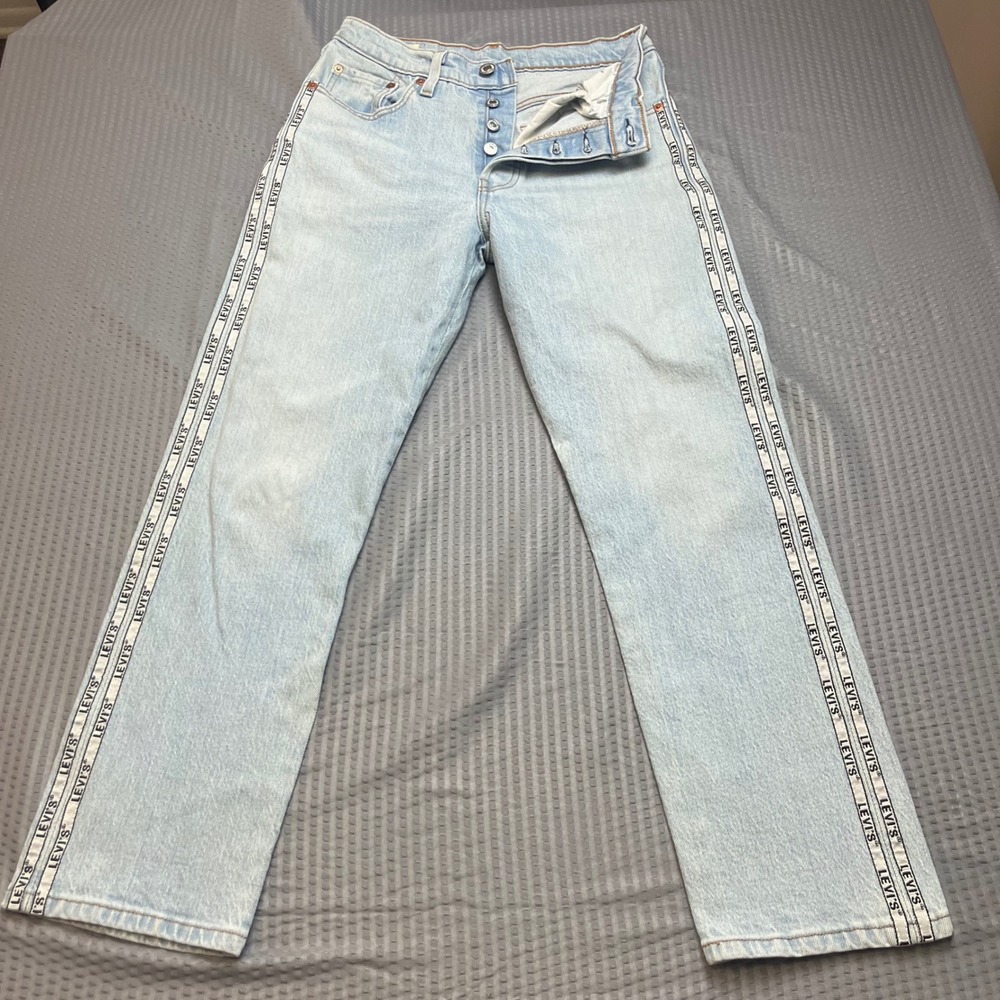 Levi's 501 Light Wash Denim Jeans Tape Logo Button Fly Straight Leg W25 L26